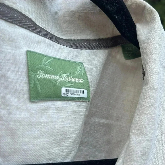 Tommy Bahama Cream Linen embroidered floral button down shirt XXL - Picture 4 of 6